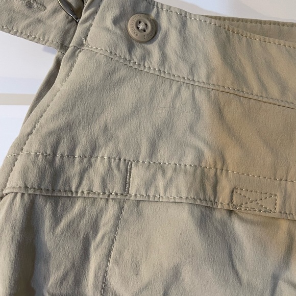 ⭐️⭐️Eddie Bauer woman's cream tennis sport skirt-short size 10 - Picture 5 of 6